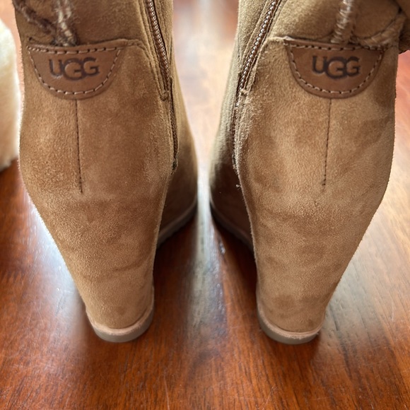 BNWOT Ugg over the knee winter suede boots - Picture 6 of 7